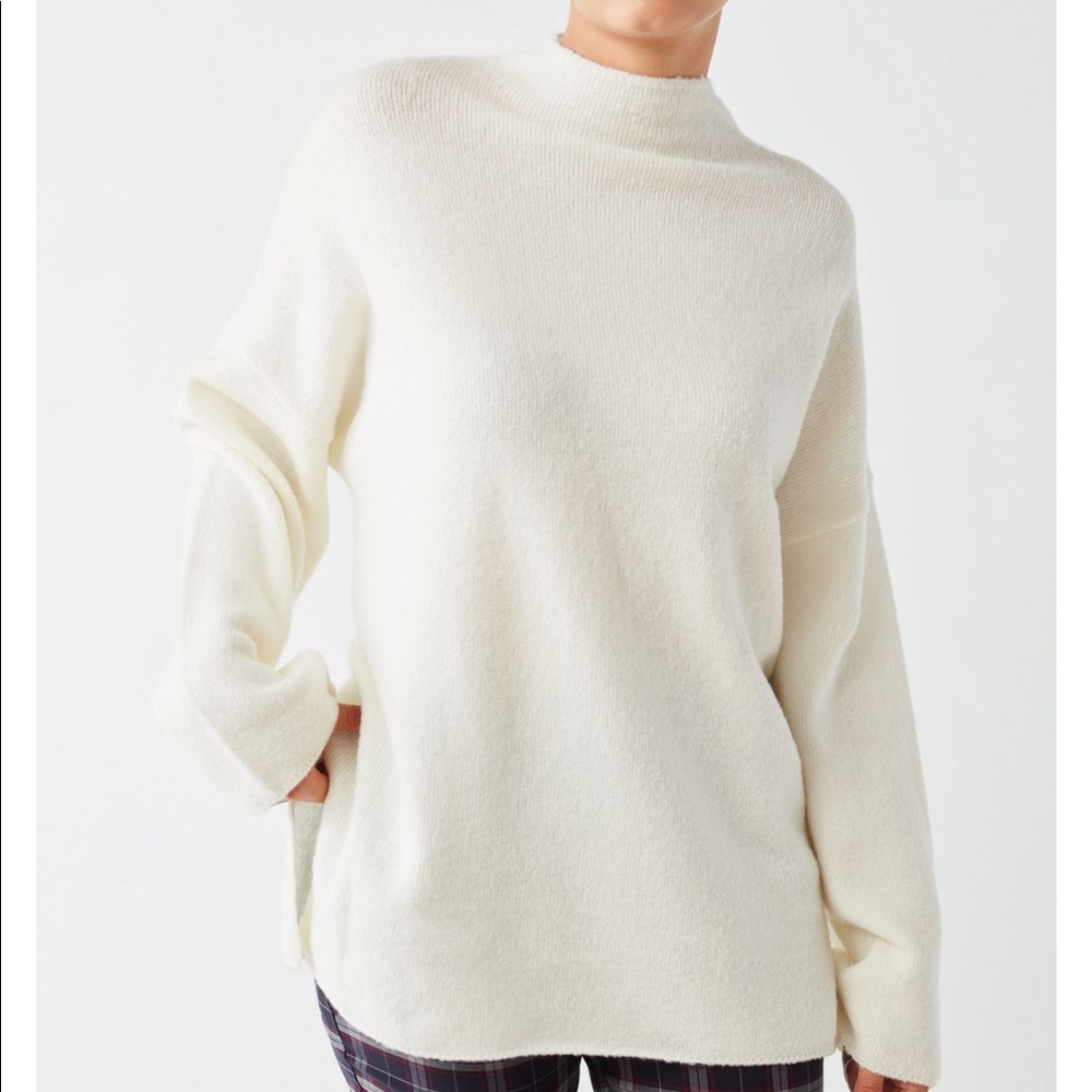 Crew neck sweater